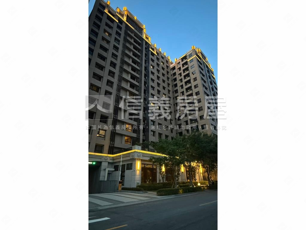 近秀泰新成屋溫馨兩房平車房屋室內格局與周邊環境