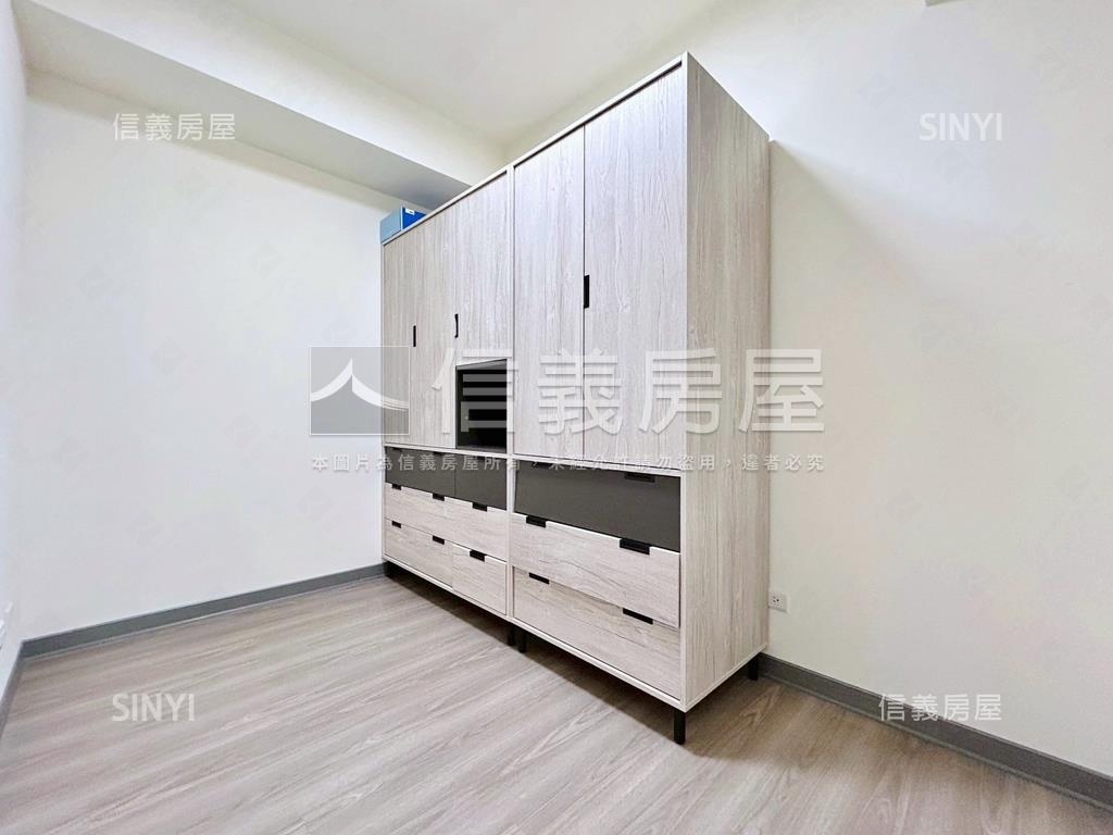 新青安新屋秀泰美兩房平車房屋室內格局與周邊環境