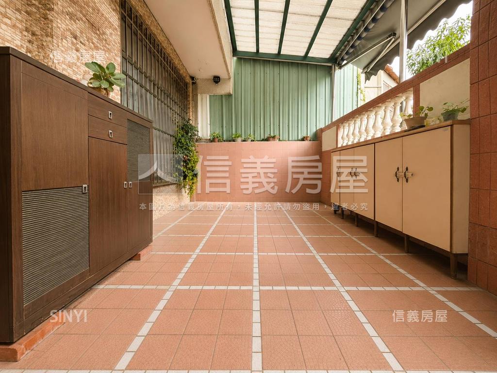 大里靜謐美透天房屋室內格局與周邊環境