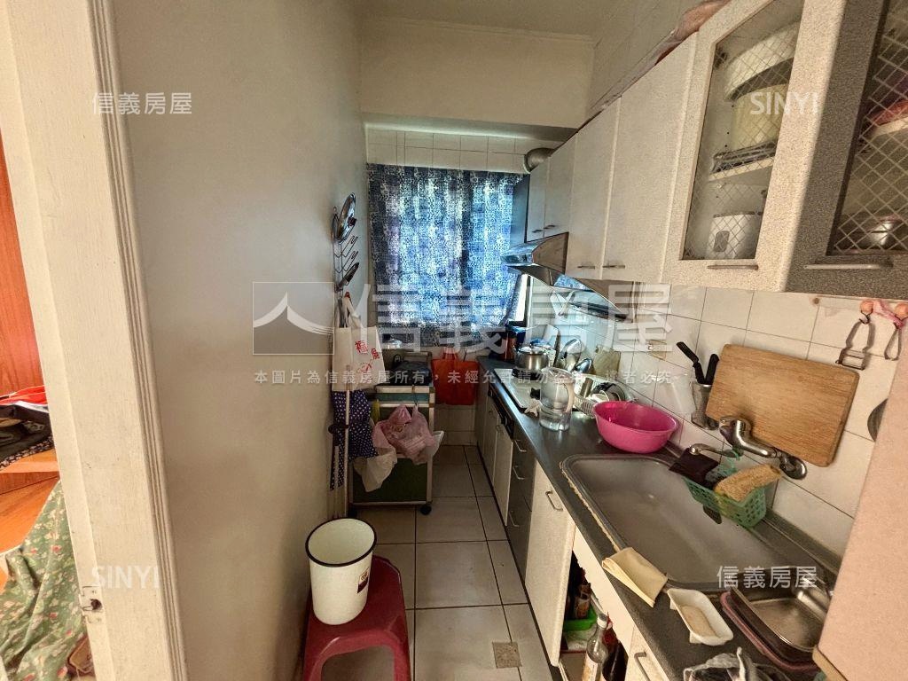 干城香榭三房房屋室內格局與周邊環境