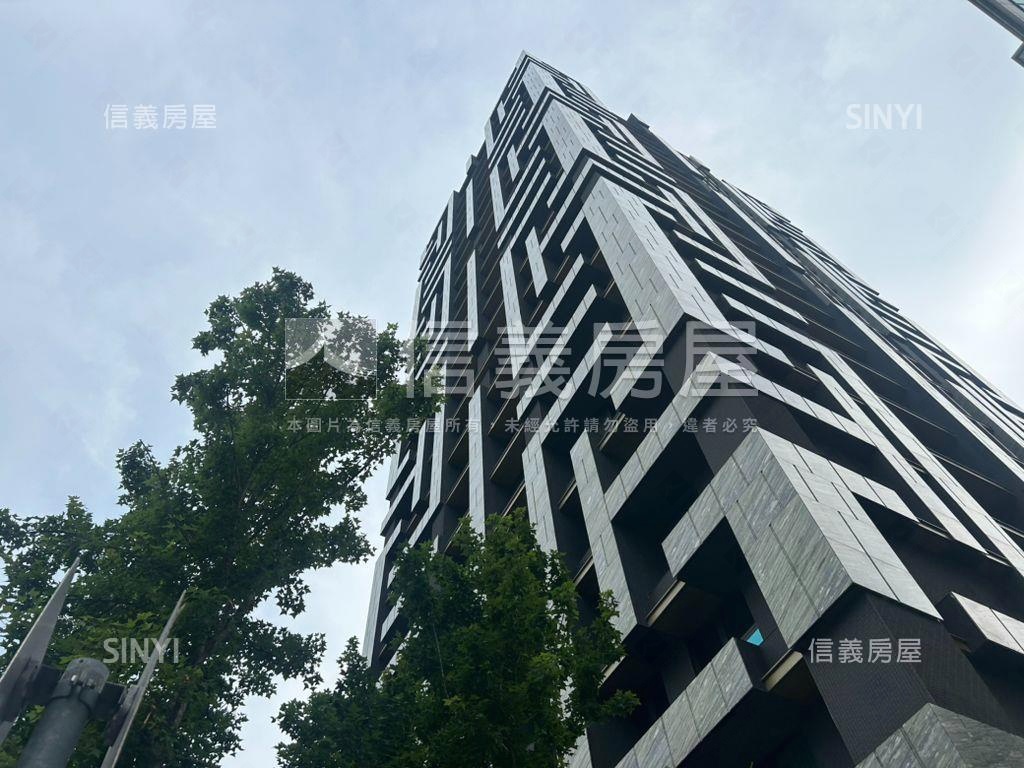 帝璽高樓景觀名邸房屋室內格局與周邊環境