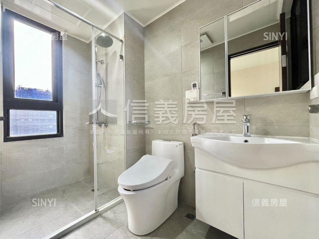 昂峰謙若樹３房雙平車房屋室內格局與周邊環境