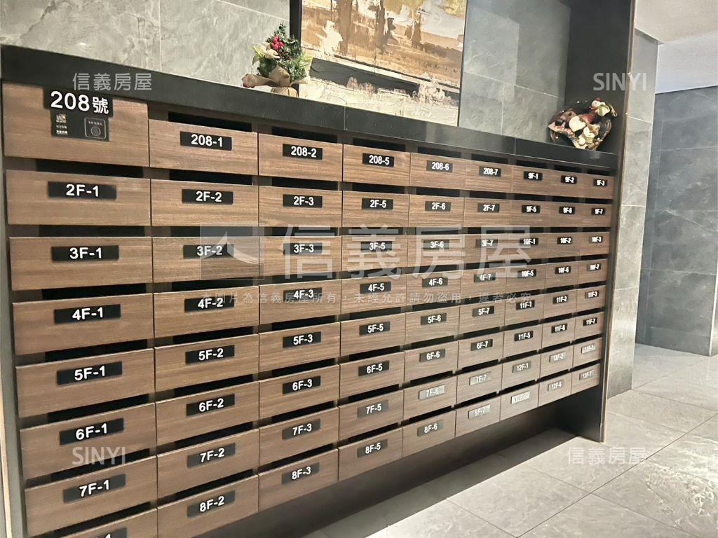 昂峰謙若樹３房雙平車房屋室內格局與周邊環境