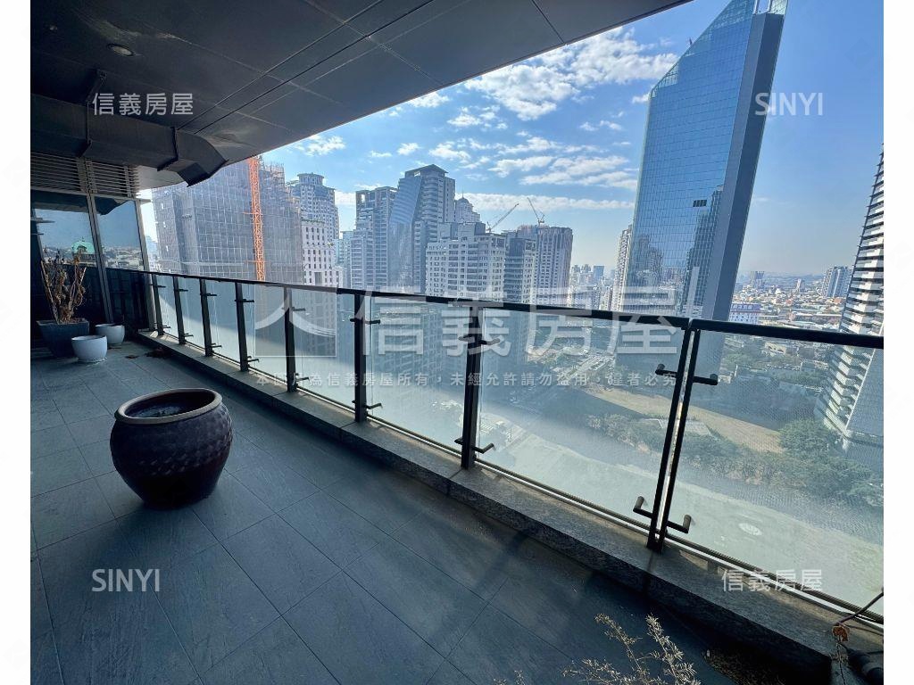 鼎盛ＢＨＷ商辦平車視野戶房屋室內格局與周邊環境