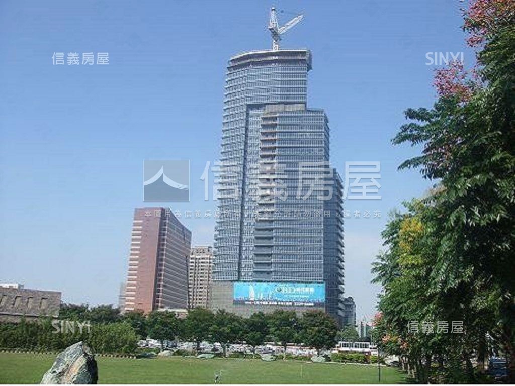 鼎盛ＢＨＷ商辦平車視野戶房屋室內格局與周邊環境