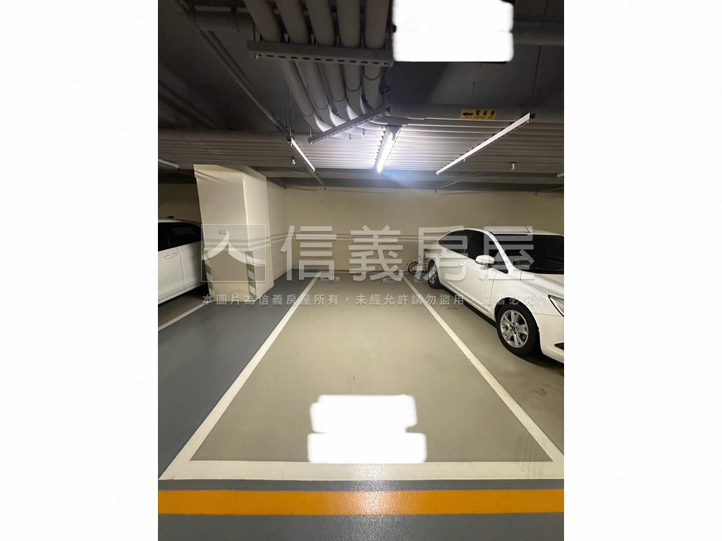 經國綠意靜謐三房車位房屋室內格局與周邊環境