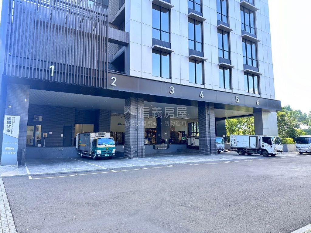 國揚矽谷高樓河景廠辦房屋室內格局與周邊環境