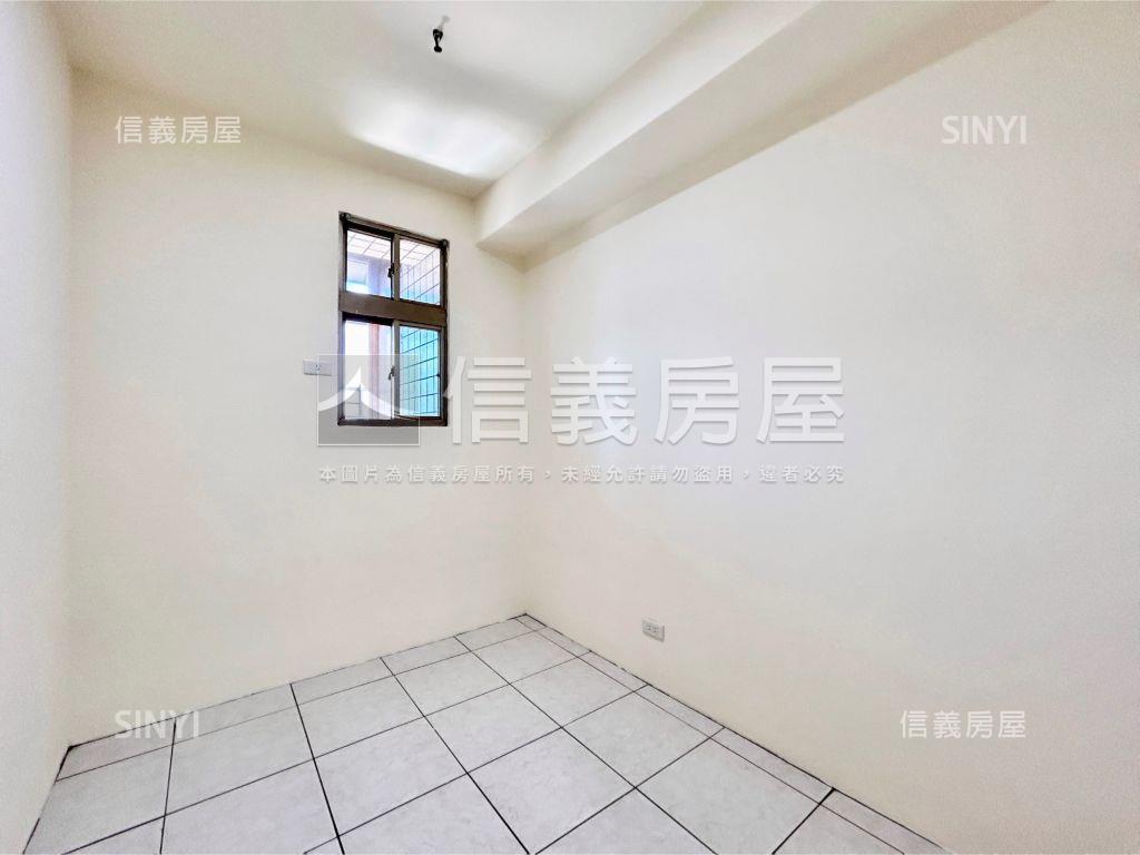 高樓神話低總採光兩房房屋室內格局與周邊環境