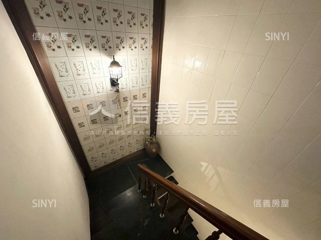 德洋大地坪雙車別墅房屋室內格局與周邊環境