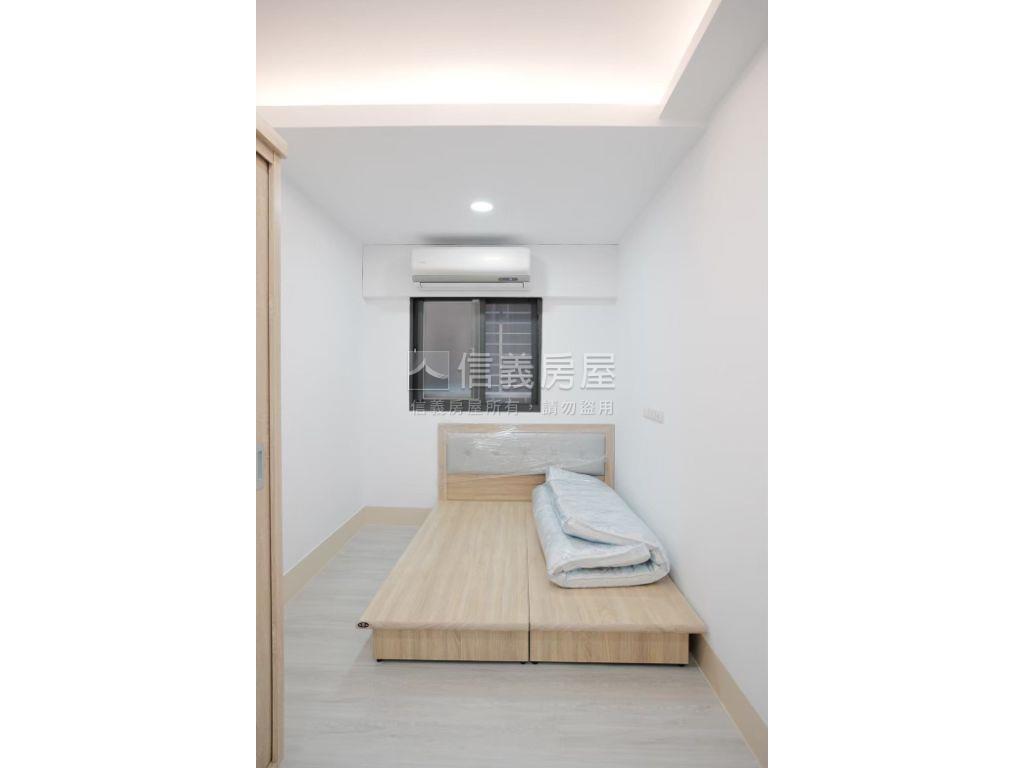 近台北橋低總好宅房屋室內格局與周邊環境