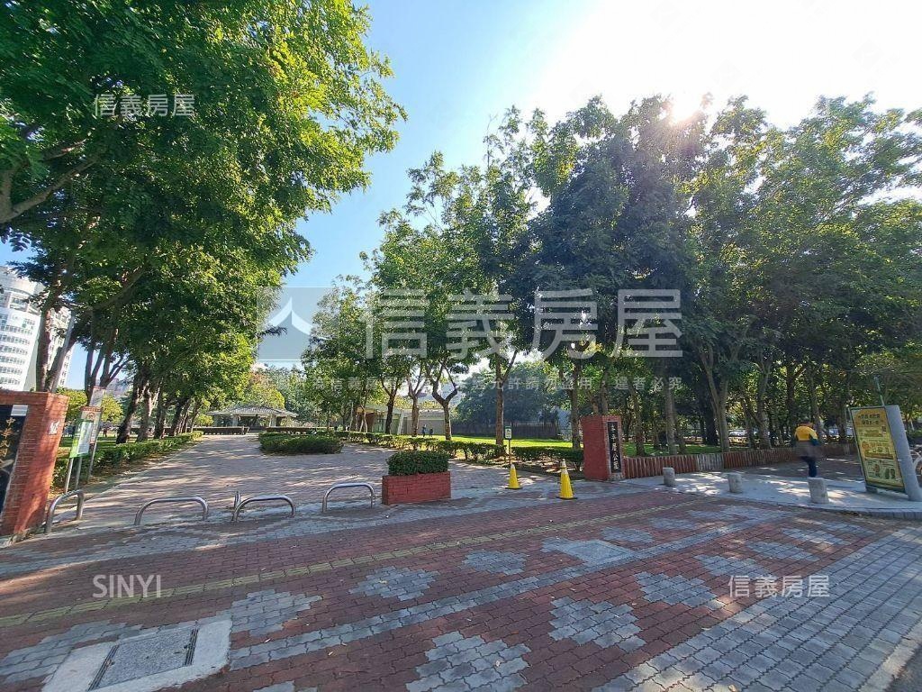 可介紹中美街質感透天房屋室內格局與周邊環境