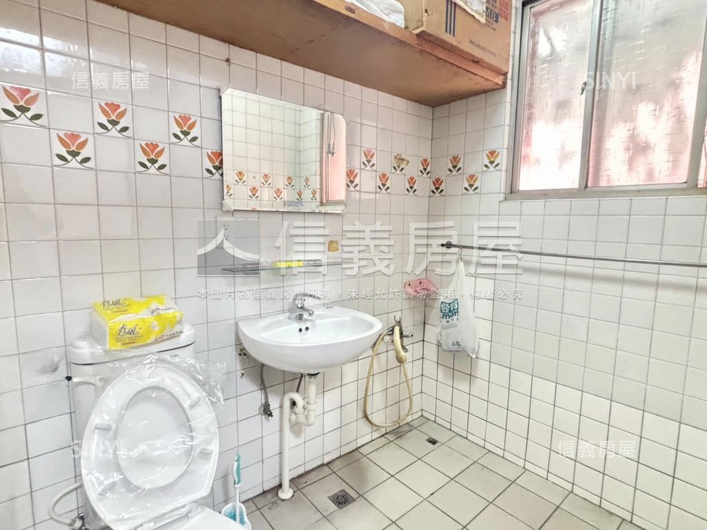 景平站秀朗國小美寓二樓房屋室內格局與周邊環境