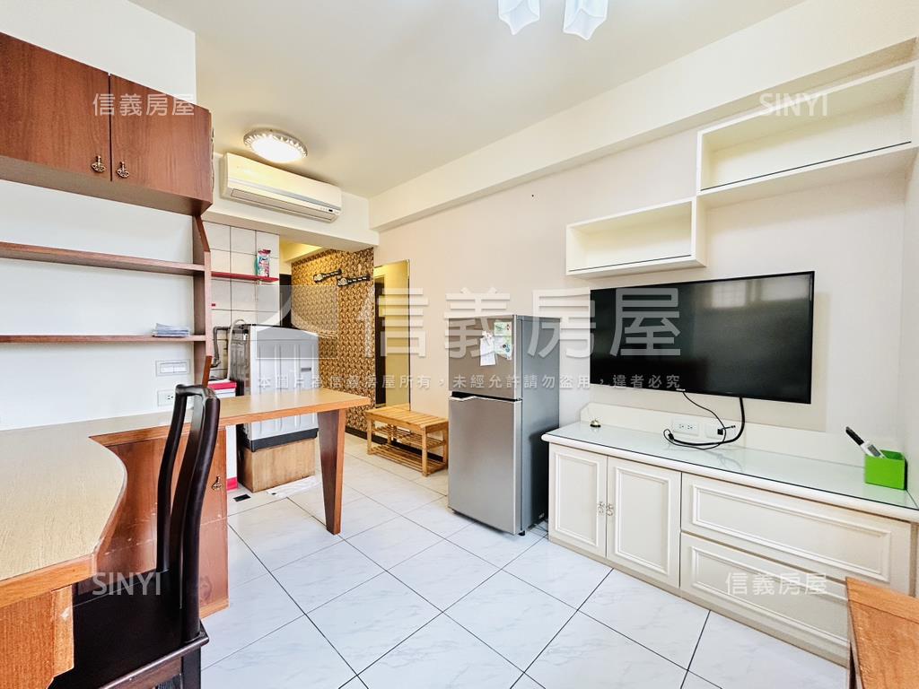 中山國小世紀亮麗釋出房屋室內格局與周邊環境