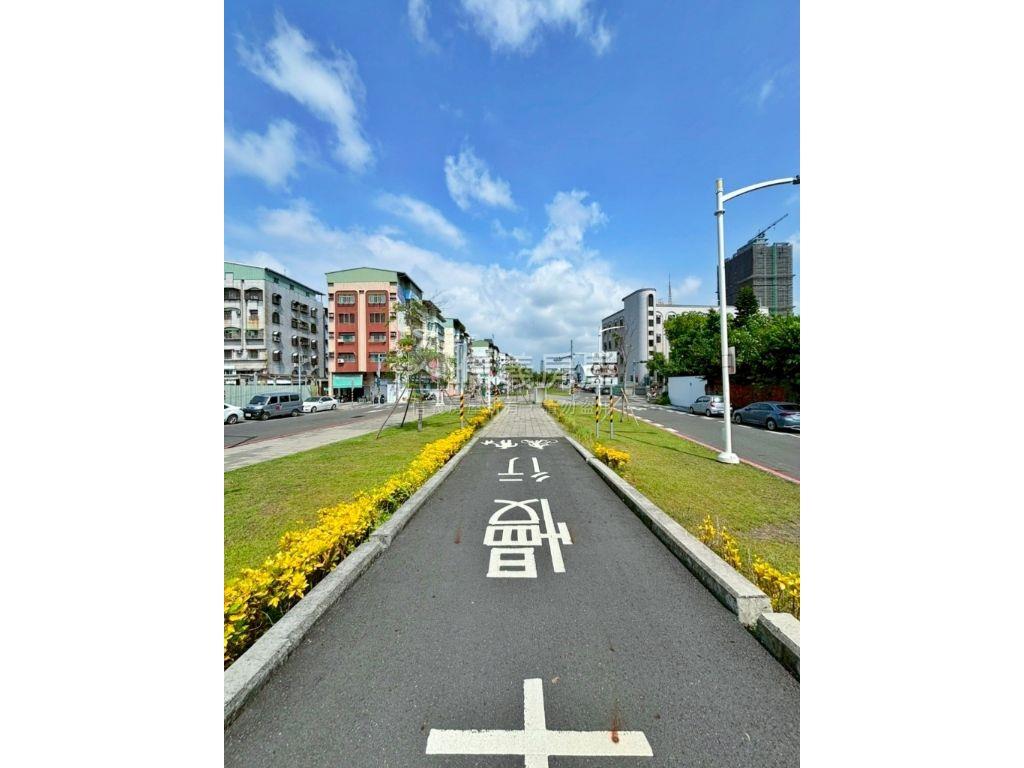 國泰頤河Ａ３棟四樓房屋室內格局與周邊環境