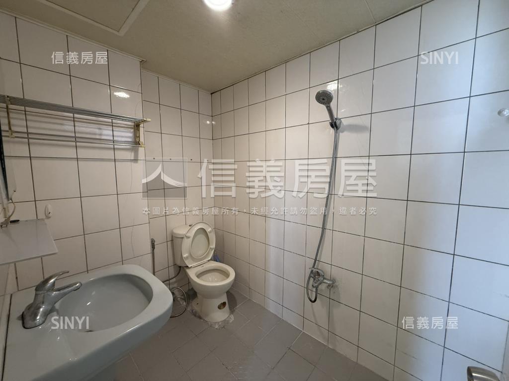 南屯視野採光美三房機上房屋室內格局與周邊環境