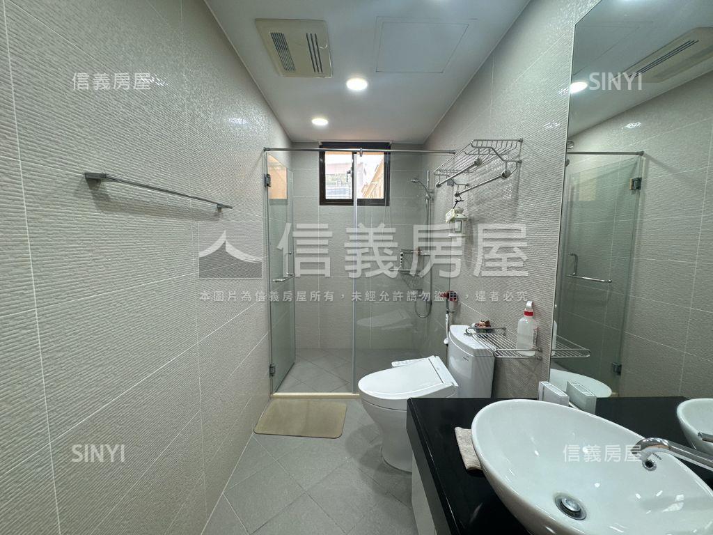 施華洛奇三面採光邊間四房房屋室內格局與周邊環境