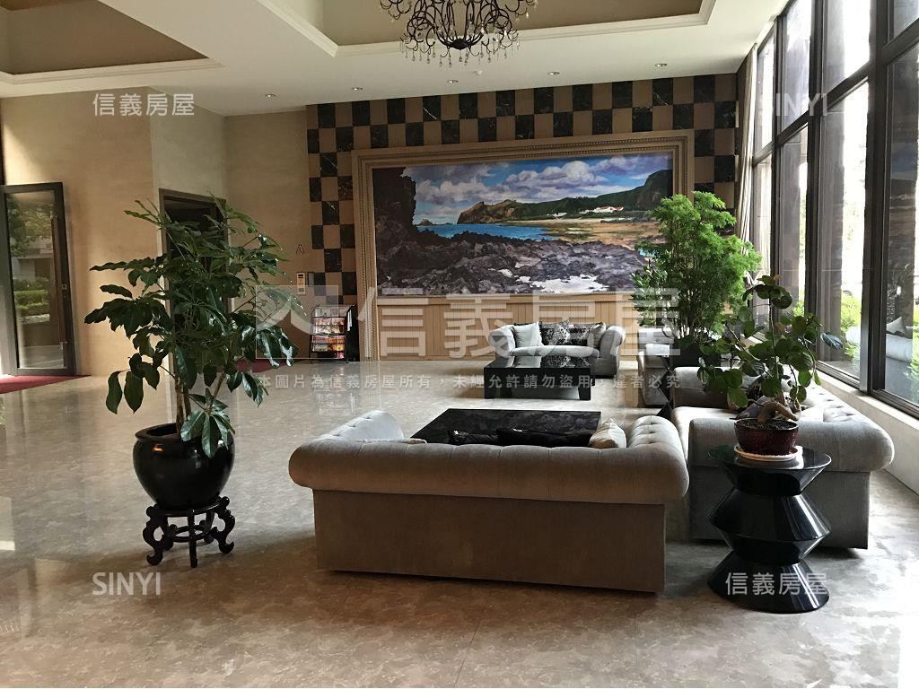 施華洛奇三面採光邊間四房房屋室內格局與周邊環境