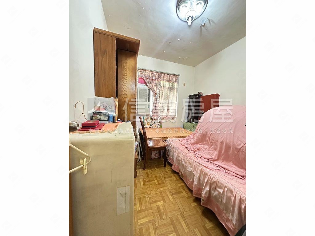 大坪林捷運低總價公寓三樓房屋室內格局與周邊環境