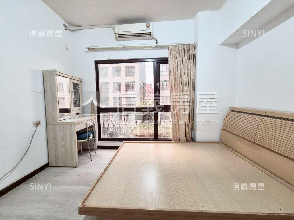 台北爵士麗緻臻品四房車位房屋室內格局與周邊環境