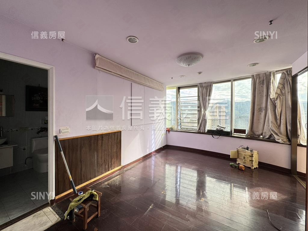 土城捷運～天際景觀房屋室內格局與周邊環境