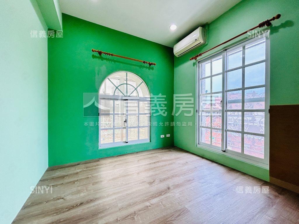 中興貴園超美三房車位房屋室內格局與周邊環境