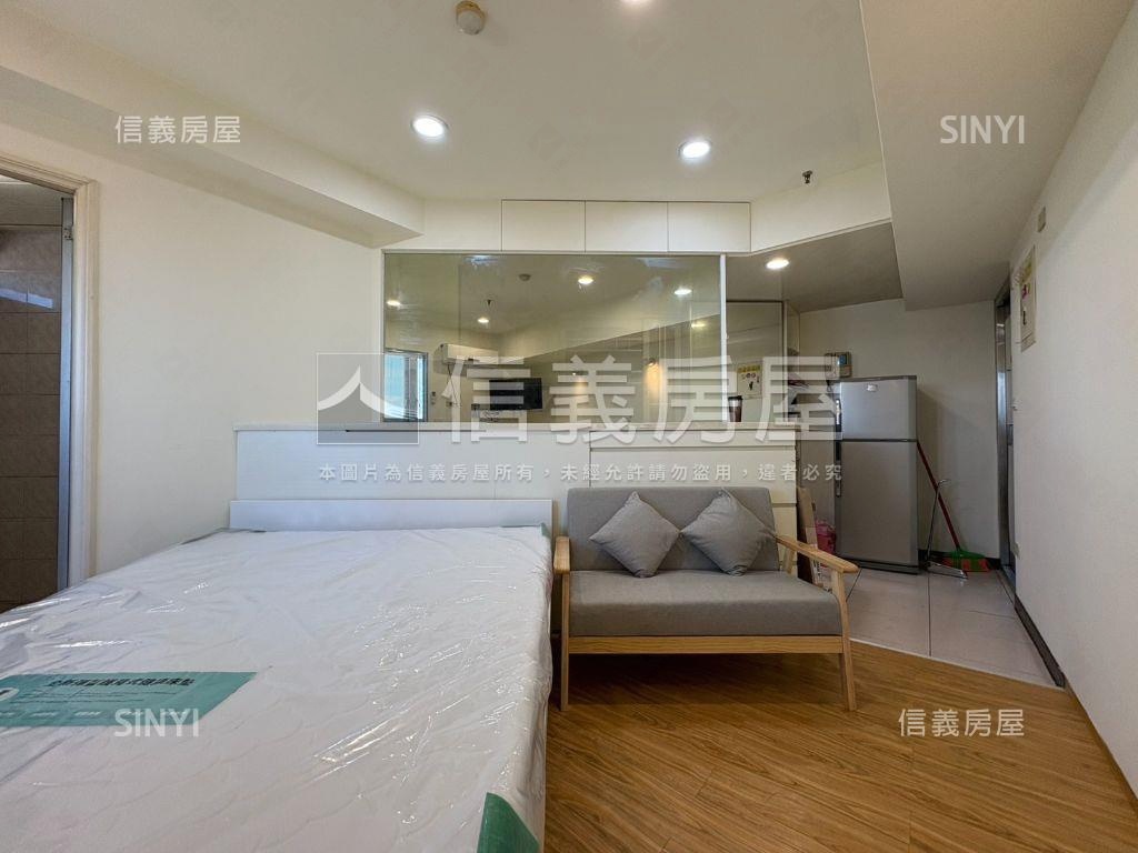 登峰名人高樓景觀房屋室內格局與周邊環境