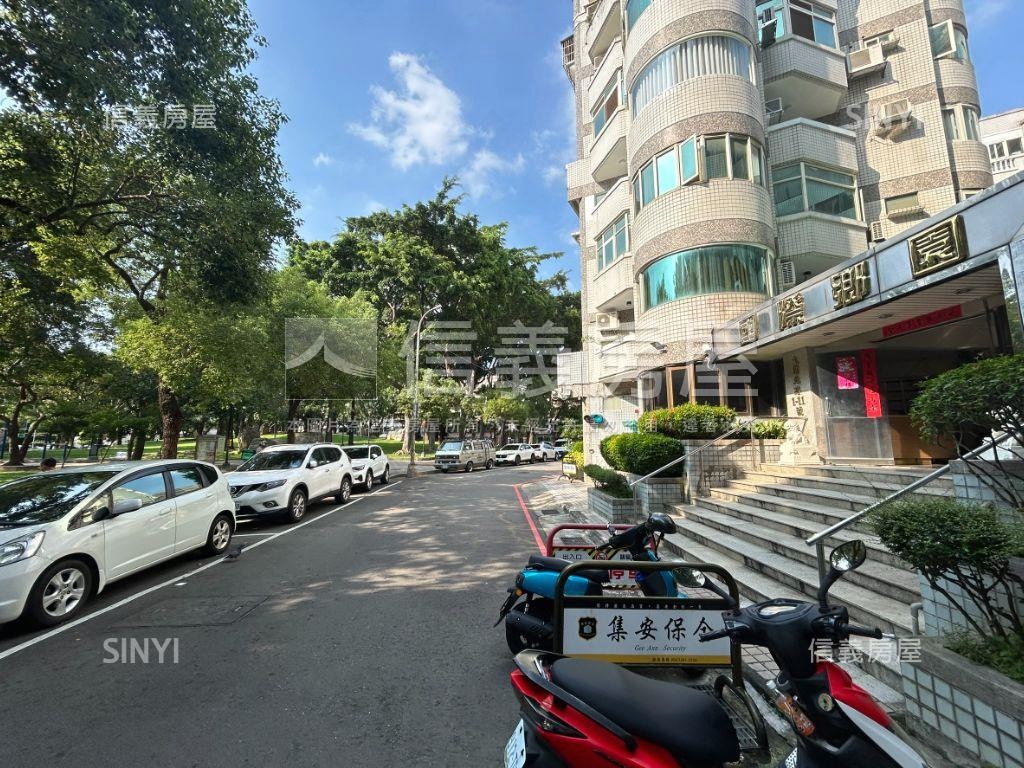 五期１１米大面寬臨路店面房屋室內格局與周邊環境