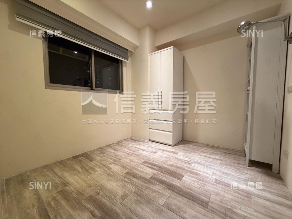 忠孝橋方正三房房屋室內格局與周邊環境