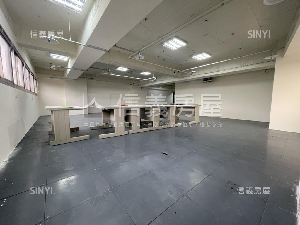 近永安捷運時代金融中心１房屋室內格局與周邊環境