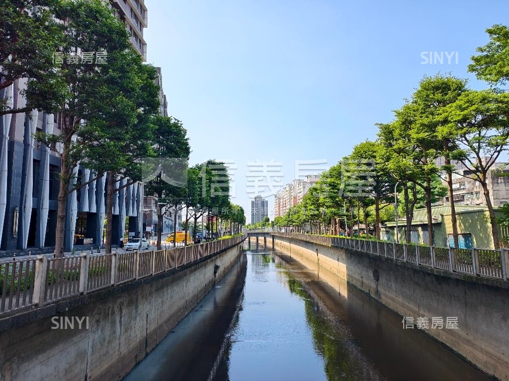 捷運世界亮麗Ｖ１房屋室內格局與周邊環境