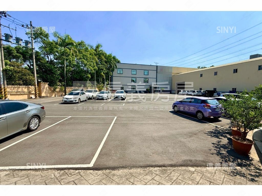 專委龜山４６６３坪挑高廠房屋室內格局與周邊環境