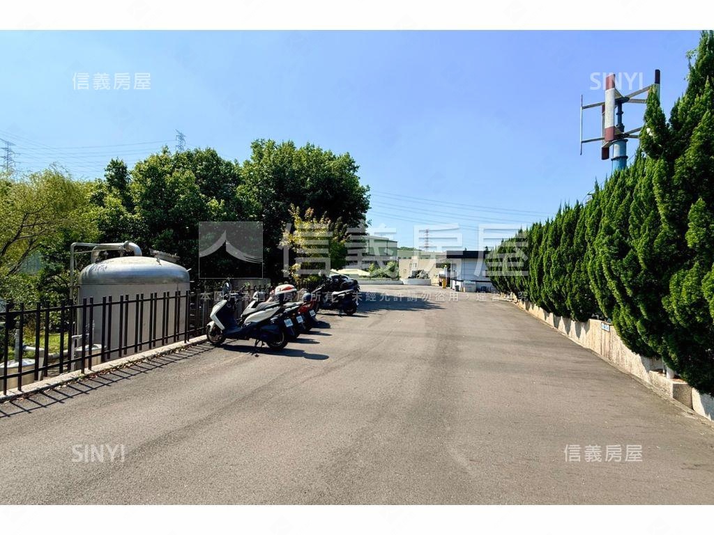 專委龜山４６６３坪挑高廠房屋室內格局與周邊環境