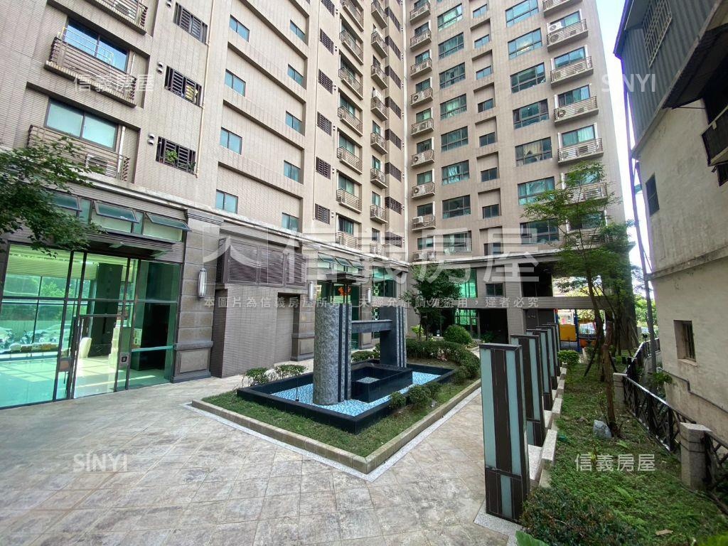 專任巢世代三房車位房屋室內格局與周邊環境