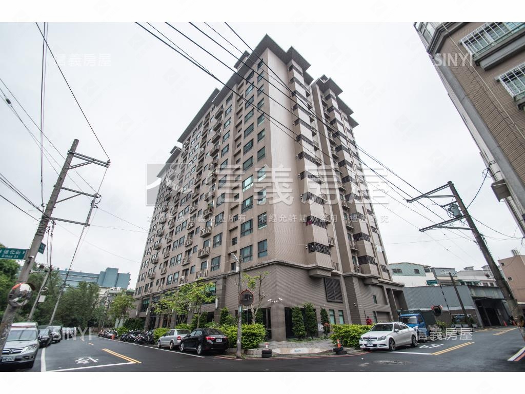 專任巢世代三房車位房屋室內格局與周邊環境