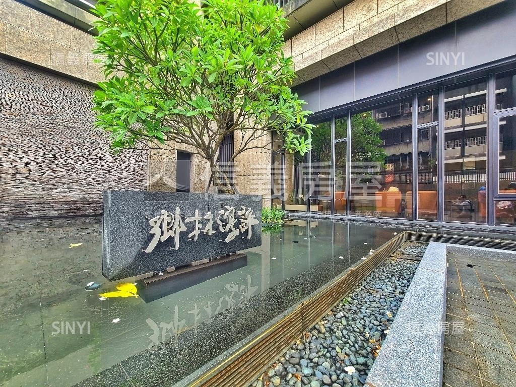 鄉林遠眺１０１三房車位房屋室內格局與周邊環境
