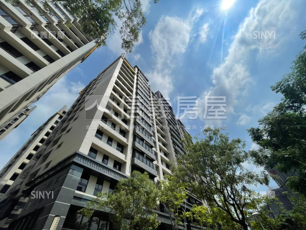 勝麗方程市首購２房房屋室內格局與周邊環境