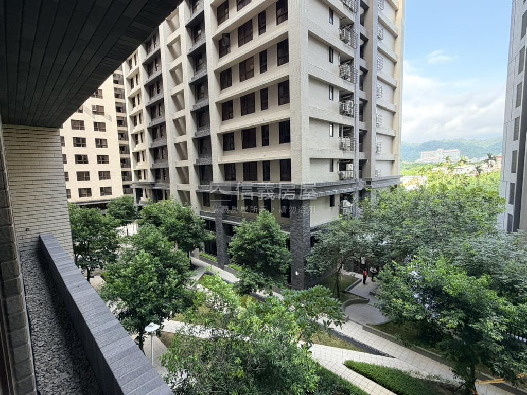 勝麗方程市首購２房房屋室內格局與周邊環境