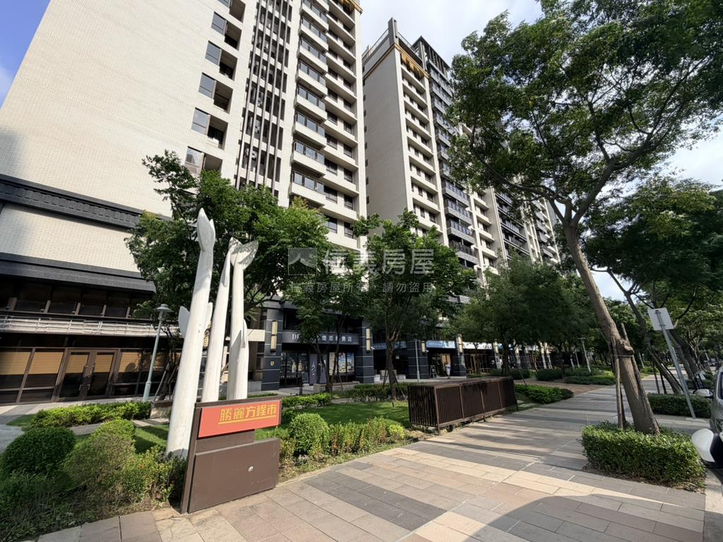 勝麗方程市首購２房房屋室內格局與周邊環境