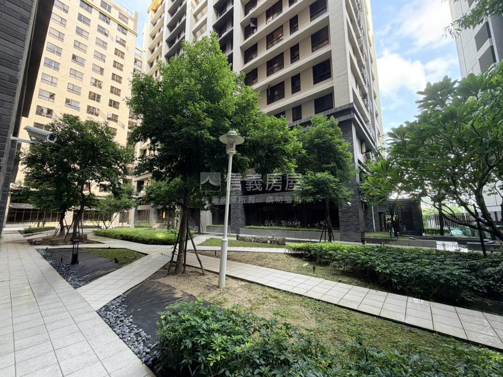 勝麗方程市首購２房房屋室內格局與周邊環境