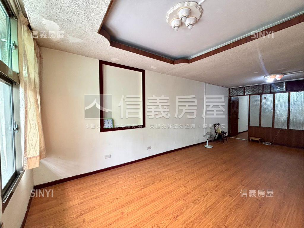 小資圓夢安居美裝２樓房屋室內格局與周邊環境