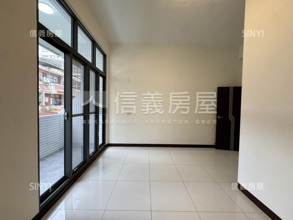 近南興、漢基美透天房屋室內格局與周邊環境