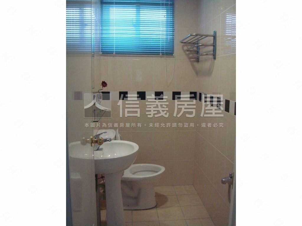 ★中醫商圈１０米活路透套房屋室內格局與周邊環境