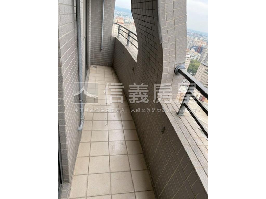 【中山醫】高樓視野三房房屋室內格局與周邊環境