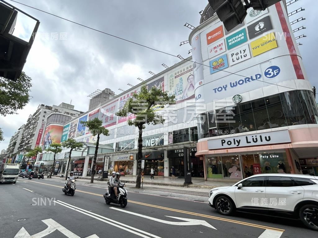 新中泰博市方正三房車位房屋室內格局與周邊環境