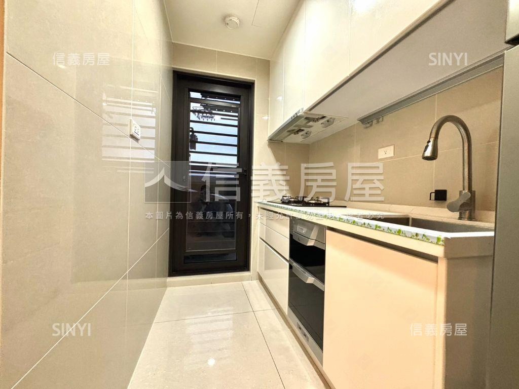 磐郡高樓景觀兩房房屋室內格局與周邊環境