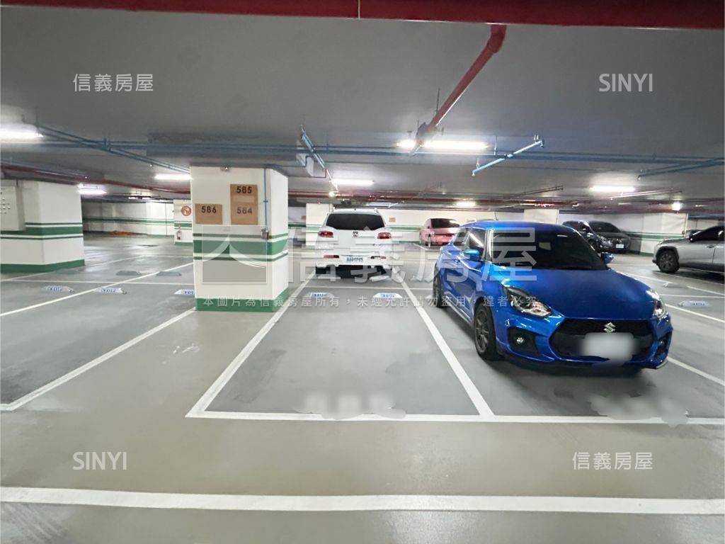 央北波爾多高樓採光小家庭房屋室內格局與周邊環境