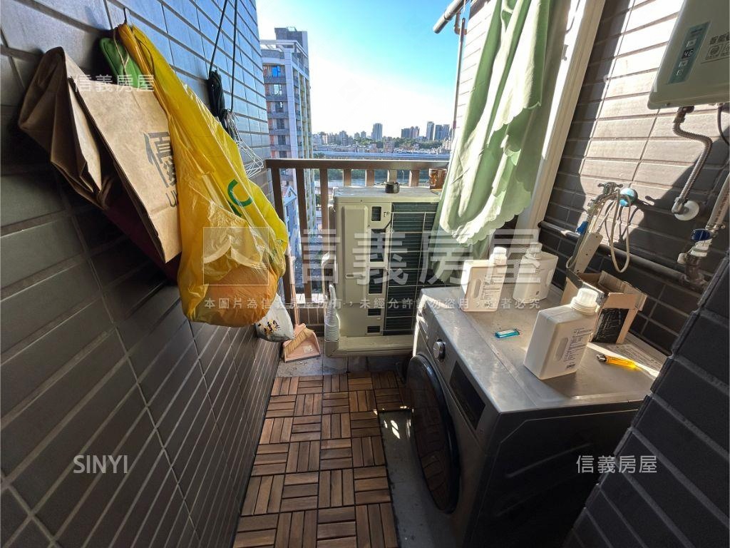 央北波爾多高樓採光小家庭房屋室內格局與周邊環境