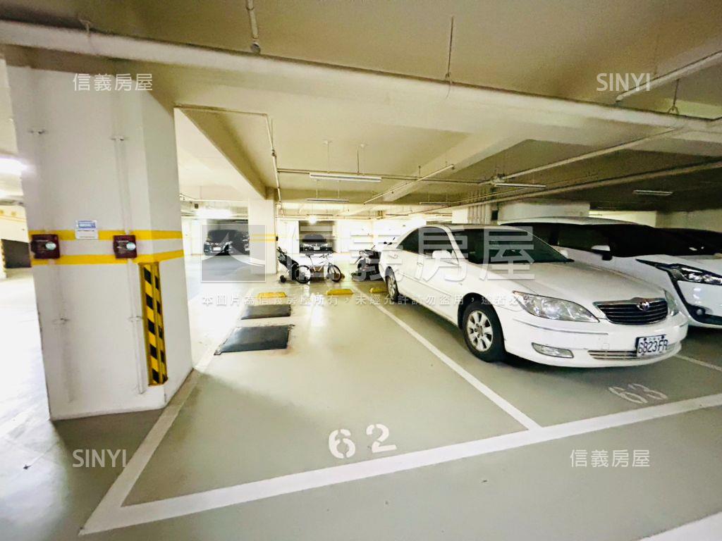 三本阿曼飯店管理三房美宅房屋室內格局與周邊環境