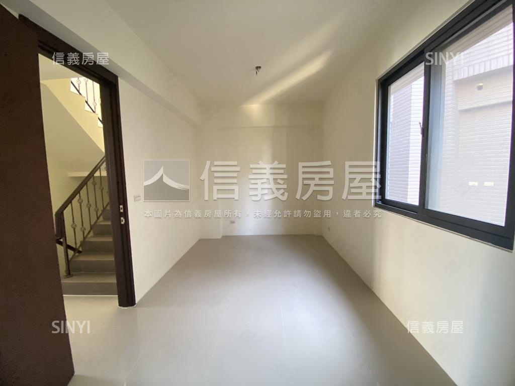 彰化臨路黃金店面房屋室內格局與周邊環境