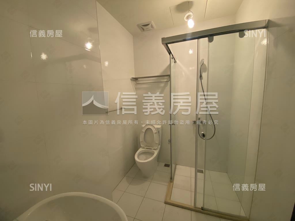 彰化臨路黃金店面房屋室內格局與周邊環境